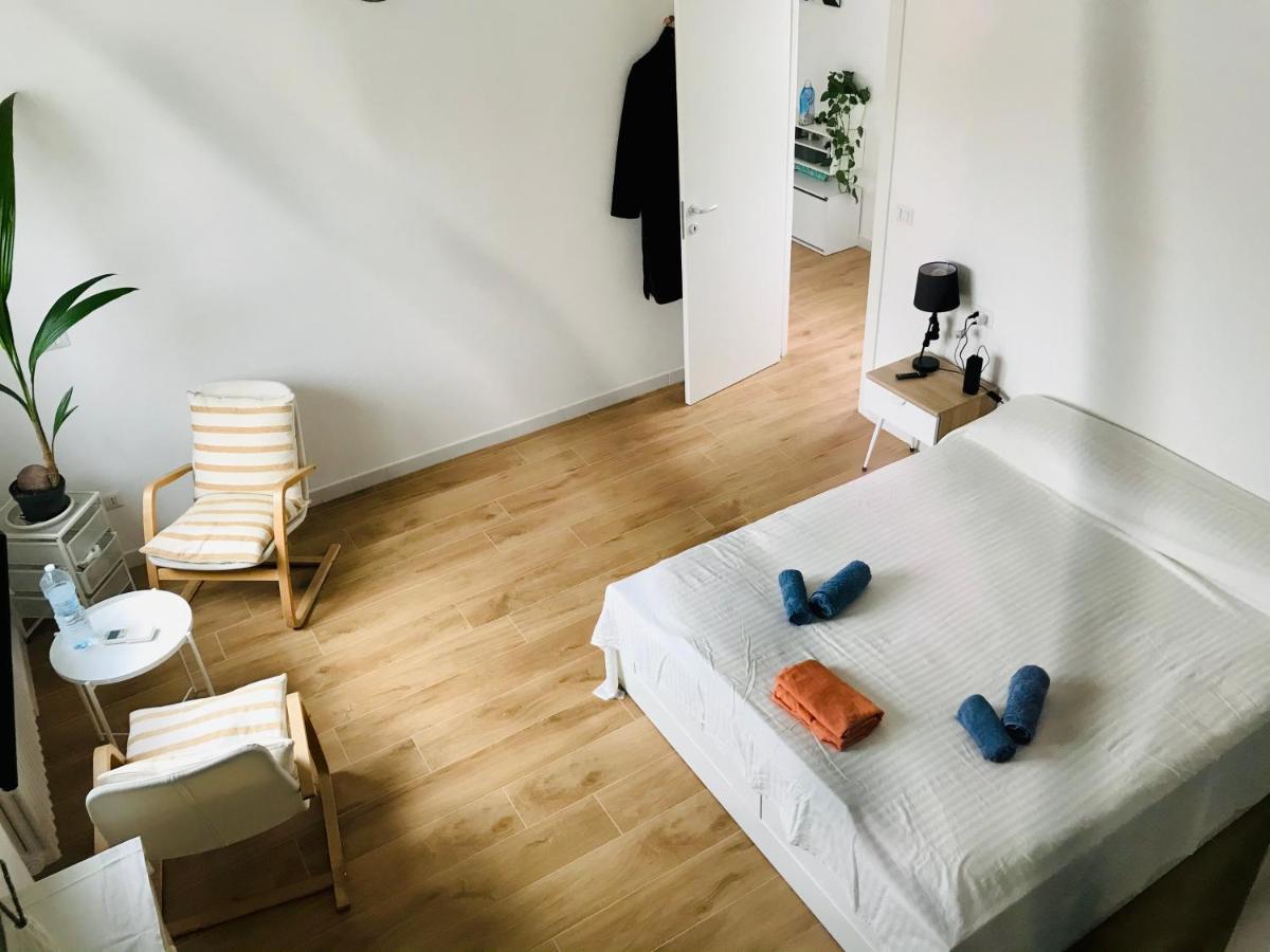 Stanza E Bagno Privato, Idromassaggio Con Extra Fee, In Appartamento Ferrara Luaran gambar