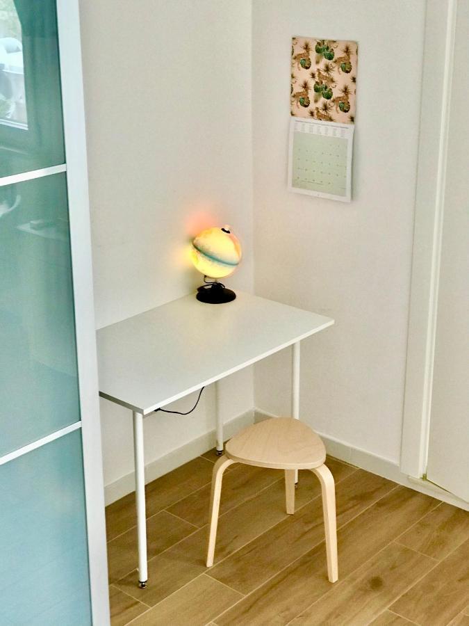 Stanza E Bagno Privato, Idromassaggio Con Extra Fee, In Appartamento Ferrara Luaran gambar